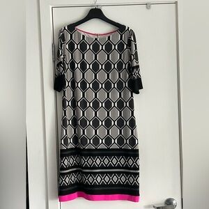 Eliza J Black, Grey and White Hexagon Midi Dress